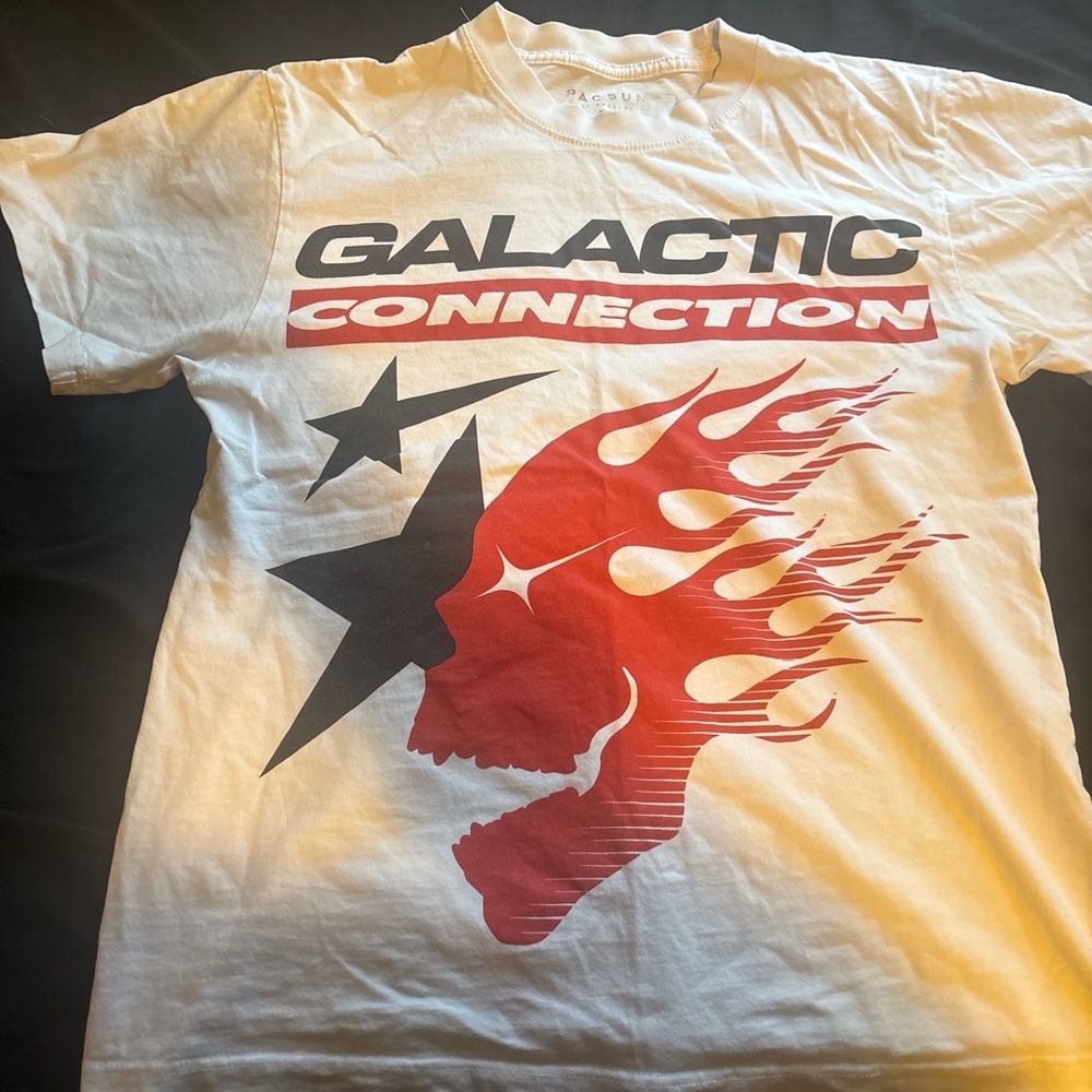 PacSun White Graphic Tee